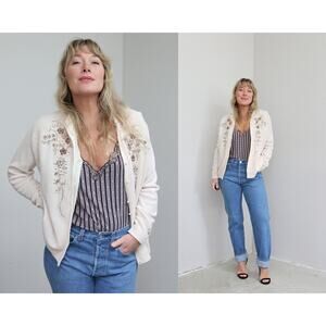 1970's Vintage Pale Pink Soft Wool Boutique Cottage Cardigan ~ Women's MD LG XL